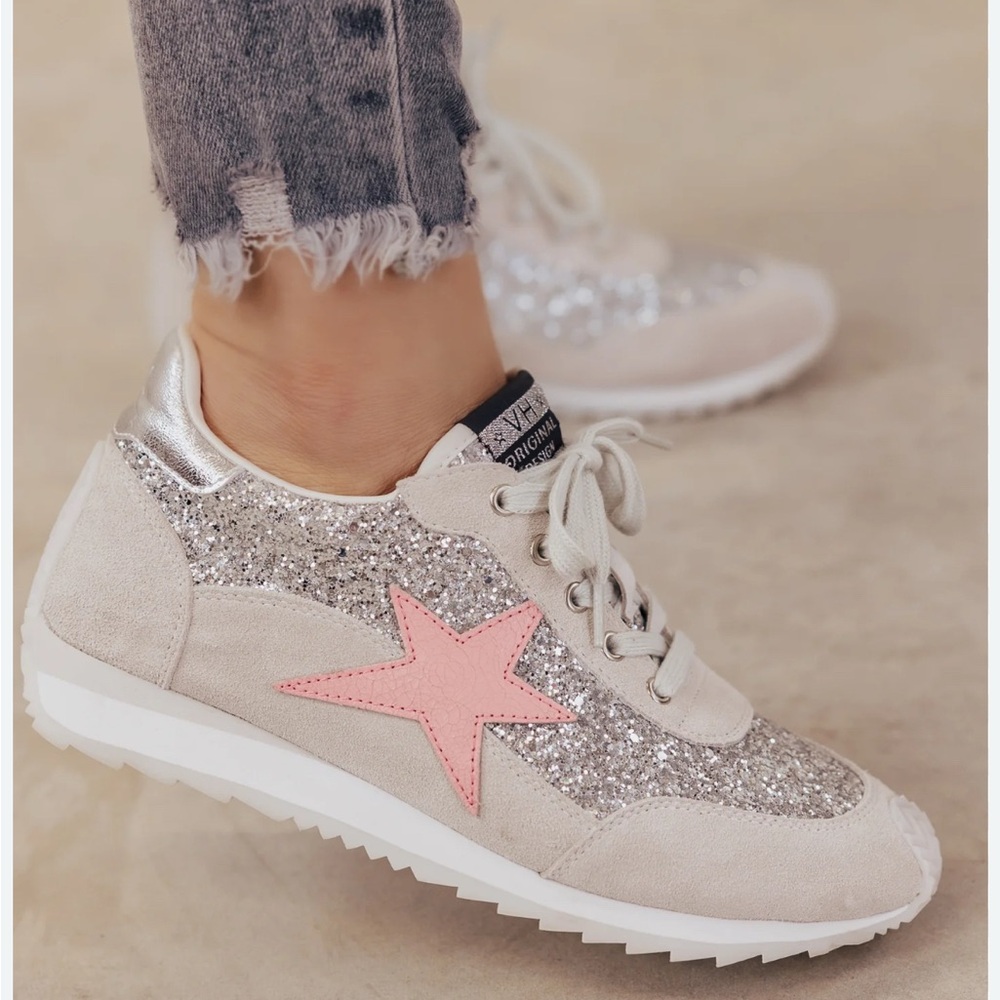 Vintage Havana Silver Glitter Sneakers with Pink Star